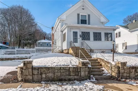 598 Third Ave, Woonsocket, RI 02895 photo 1