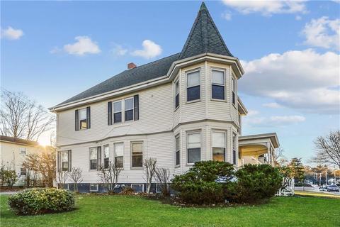 68 Killingly St, Providence, RI 02909 photo 2