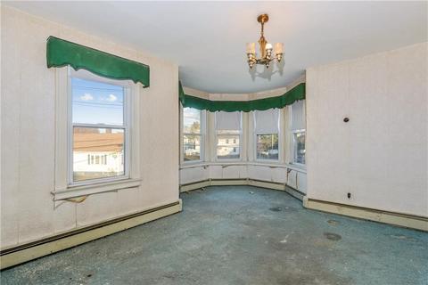 68 Killingly St, Providence, RI 02909 photo 12