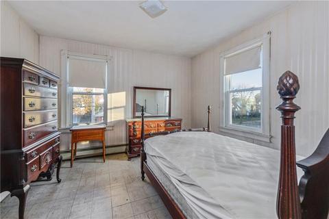 68 Killingly St, Providence, RI 02909 photo 15