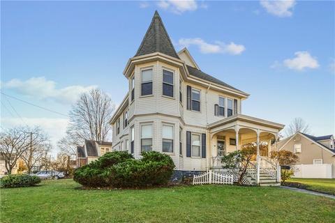 68 Killingly St, Providence, RI 02909 photo 1