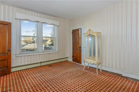 68 Killingly St, Providence, RI 02909 photo 13