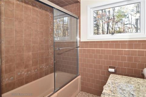 31 Wilmarth Rd, Glocester, RI 02814 photo 33