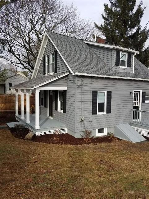 943 Main Ave, Warwick, RI 02886 photo 2