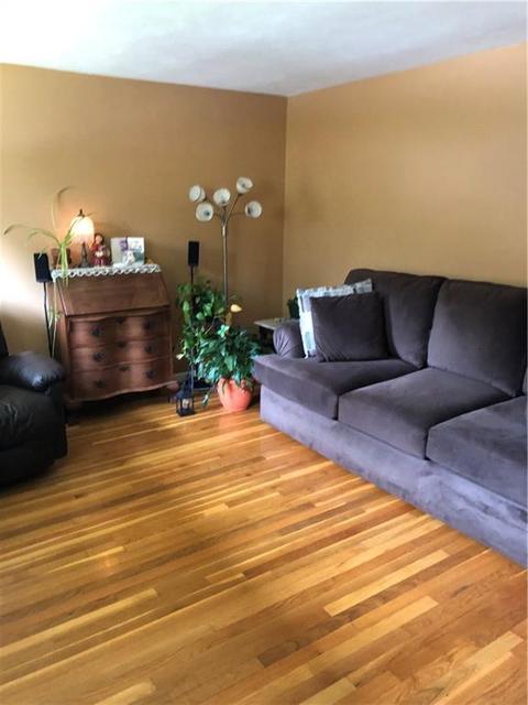 16 Gilbert St, Warwick, RI 02886 photo 5