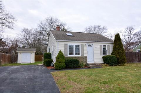 61 Euclid Ave, Warwick, RI 02889 photo 1