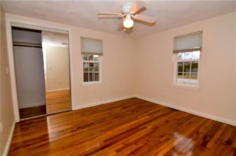 61 Euclid Ave, Warwick, RI 02889 photo 5