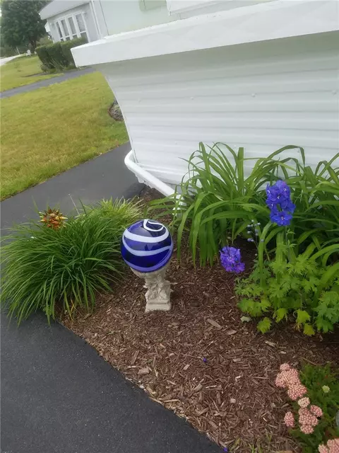 4 Lane D Ln, Coventry, RI 02816 photo 4