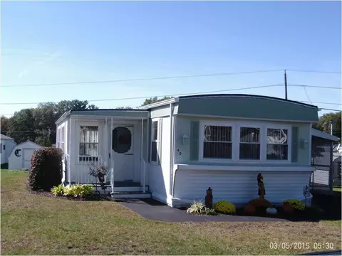4 Lane D Ln, Coventry, RI 02816 photo 1