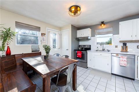 24 Dunns Corner Rd, Westerly, RI 02891 photo 5