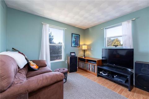 24 Dunns Corner Rd, Westerly, RI 02891 photo 11
