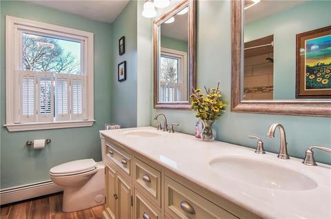 24 Centennial St, Coventry, RI 02816 photo 9