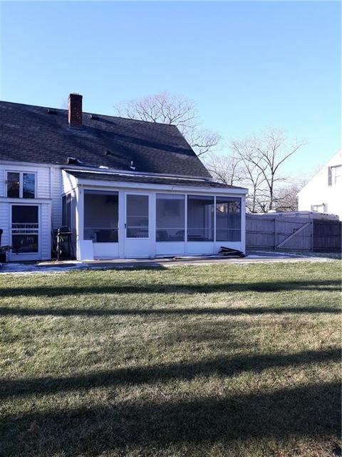 416 Elm St, Warwick, RI 02888 photo 3