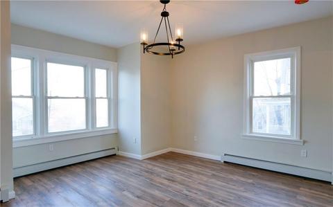 36 Cottage St, Woonsocket, RI 02895 photo 7