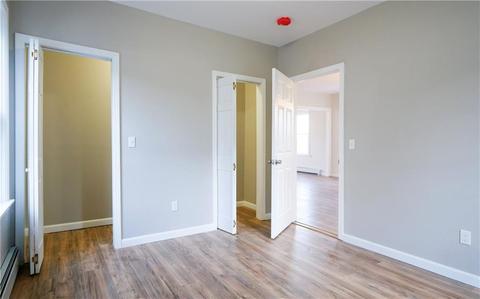 36 Cottage St, Woonsocket, RI 02895 photo 23