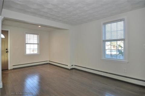 90 Fuller St, Warwick, RI 02889 photo 12