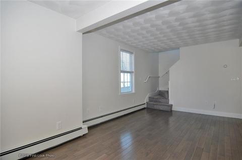 90 Fuller St, Warwick, RI 02889 photo 13
