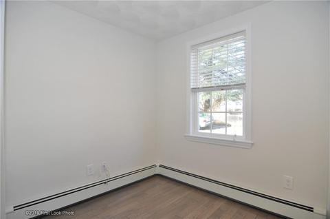 90 Fuller St, Warwick, RI 02889 photo 15