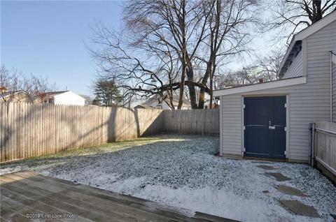 90 Fuller St, Warwick, RI 02889 photo 24