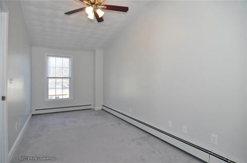 90 Fuller St, Warwick, RI 02889 photo 17