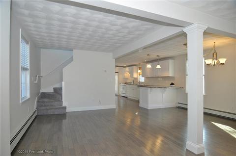 90 Fuller St, Warwick, RI 02889 photo 10