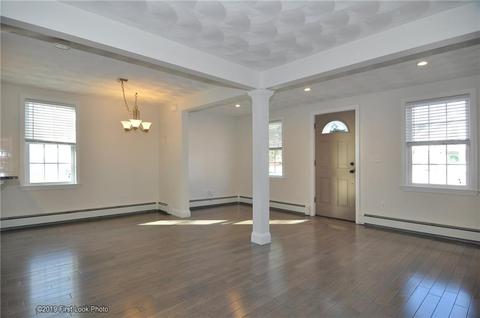 90 Fuller St, Warwick, RI 02889 photo 11