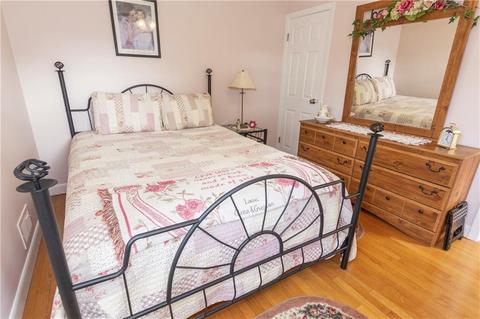 44 Barstow Rd, Warwick, RI 02888 photo 15