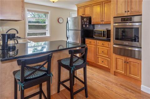 44 Barstow Rd, Warwick, RI 02888 photo 8