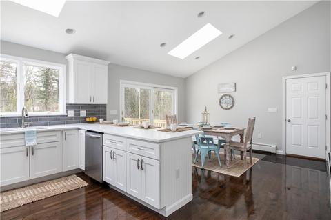 211 Spring Grove Rd, Glocester, RI 02814 photo 16