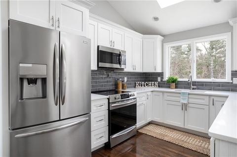 211 Spring Grove Rd, Glocester, RI 02814 photo 18