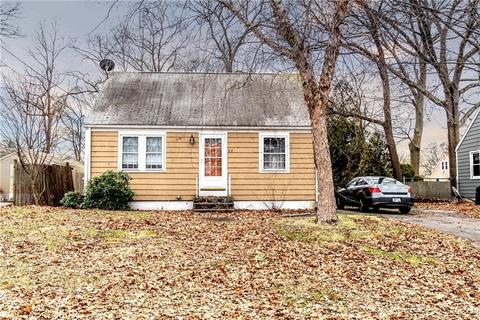 62 Pell Ave, Warwick, RI 02888 photo 2