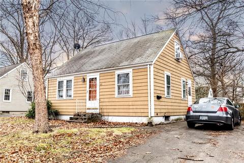 62 Pell Ave, Warwick, RI 02888 photo 1