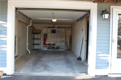 1001 Brookhaven Ln, Woonsocket, RI 02895 photo 24