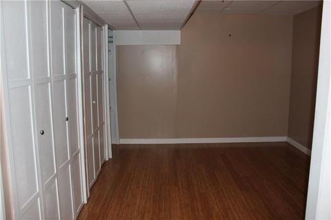 1001 Brookhaven Ln, Woonsocket, RI 02895 photo 23