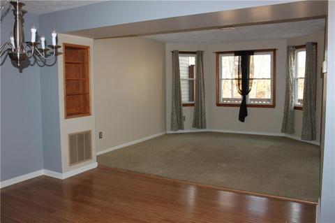 1001 Brookhaven Ln, Woonsocket, RI 02895 photo 6