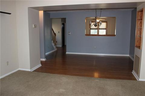 1001 Brookhaven Ln, Woonsocket, RI 02895 photo 8