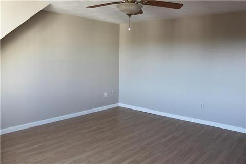 1001 Brookhaven Ln, Woonsocket, RI 02895 photo 17
