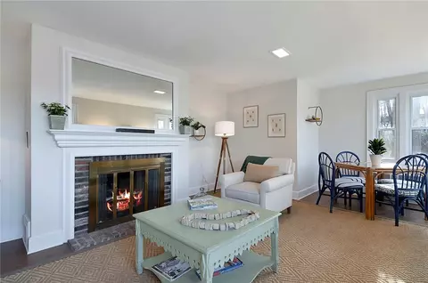 18 Margin St, Westerly, RI 02891 photo 5