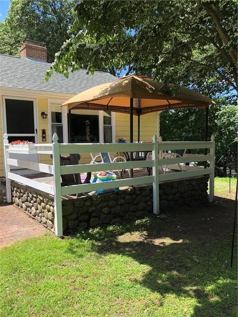 74 Gilbert St, Warwick, RI 02886 photo 6