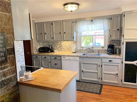 74 Gilbert St, Warwick, RI 02886 photo 7