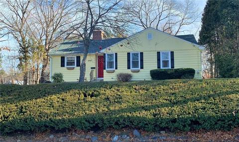 74 Gilbert St, Warwick, RI 02886 photo 2