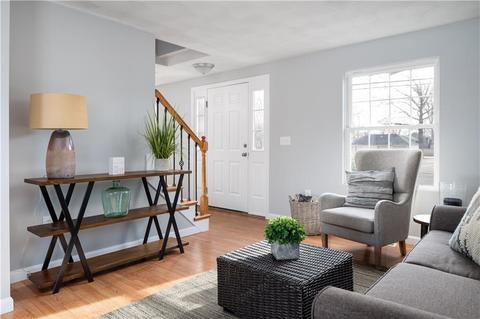 583 Sandy Ln, Warwick, RI 02889 photo 5