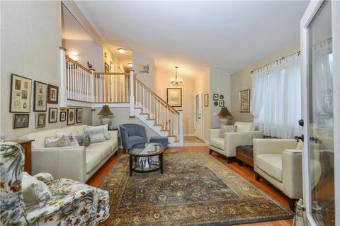 5 Gounod Rd, Westerly, RI 02891 photo 3