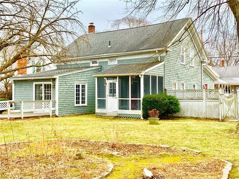 365 Coe St, Woonsocket, RI 02895 photo 30