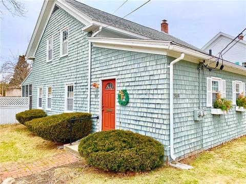 365 Coe St, Woonsocket, RI 02895 photo 1