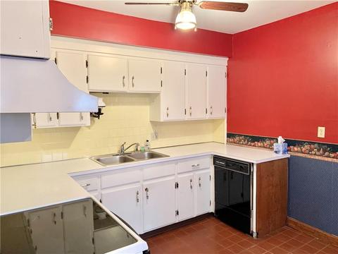 365 Coe St, Woonsocket, RI 02895 photo 15