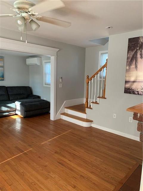 627 Main Ave, Warwick, RI 02886 photo 7