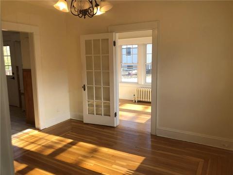 60 Oak St, Westerly, RI 02891 photo 6