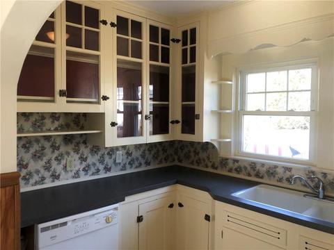 60 Oak St, Westerly, RI 02891 photo 9