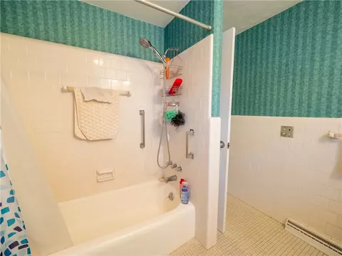 81 Oberlin Dr, Warwick, RI 02886 photo 32